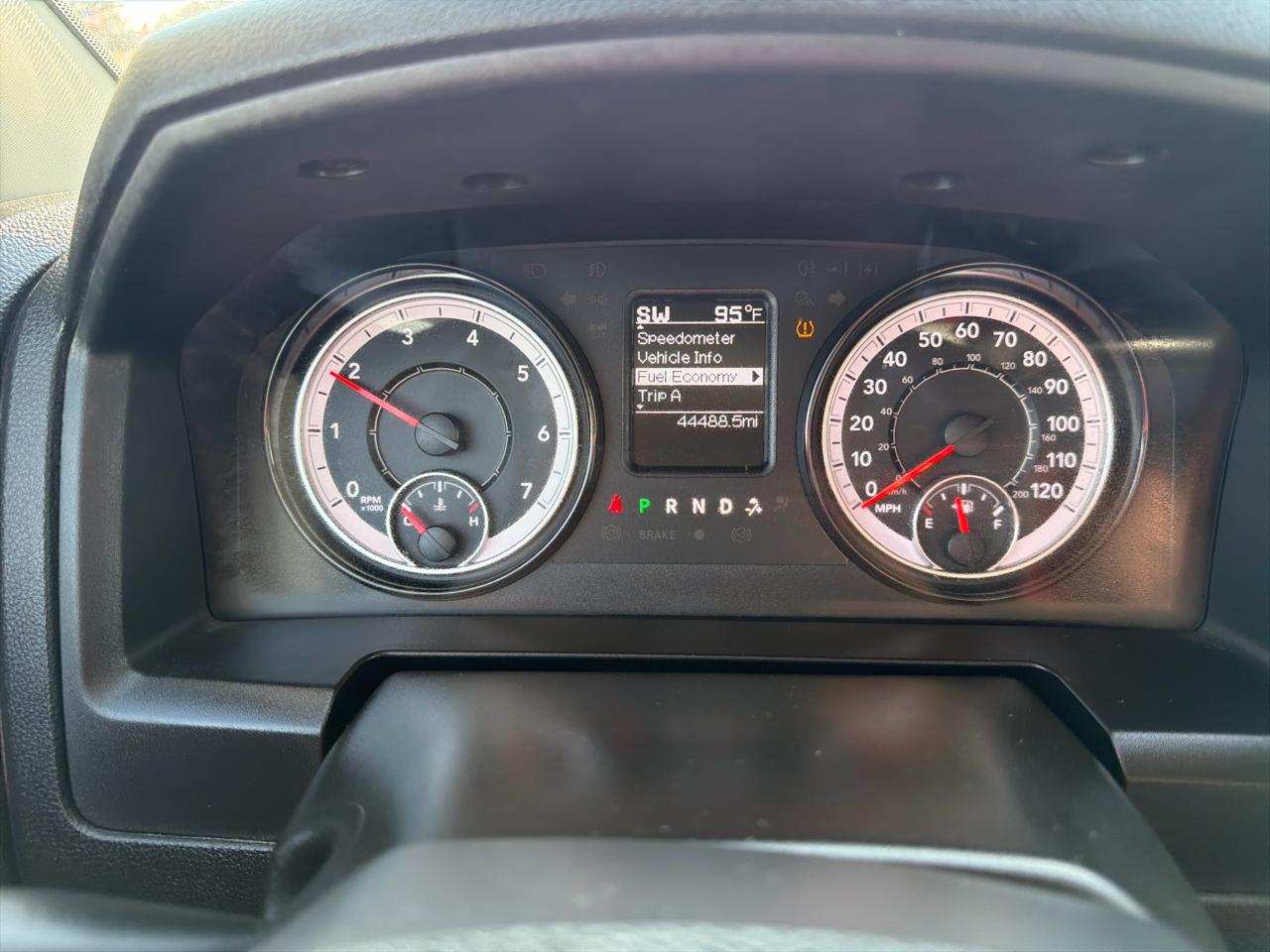 RAM 1500 Classic  2024