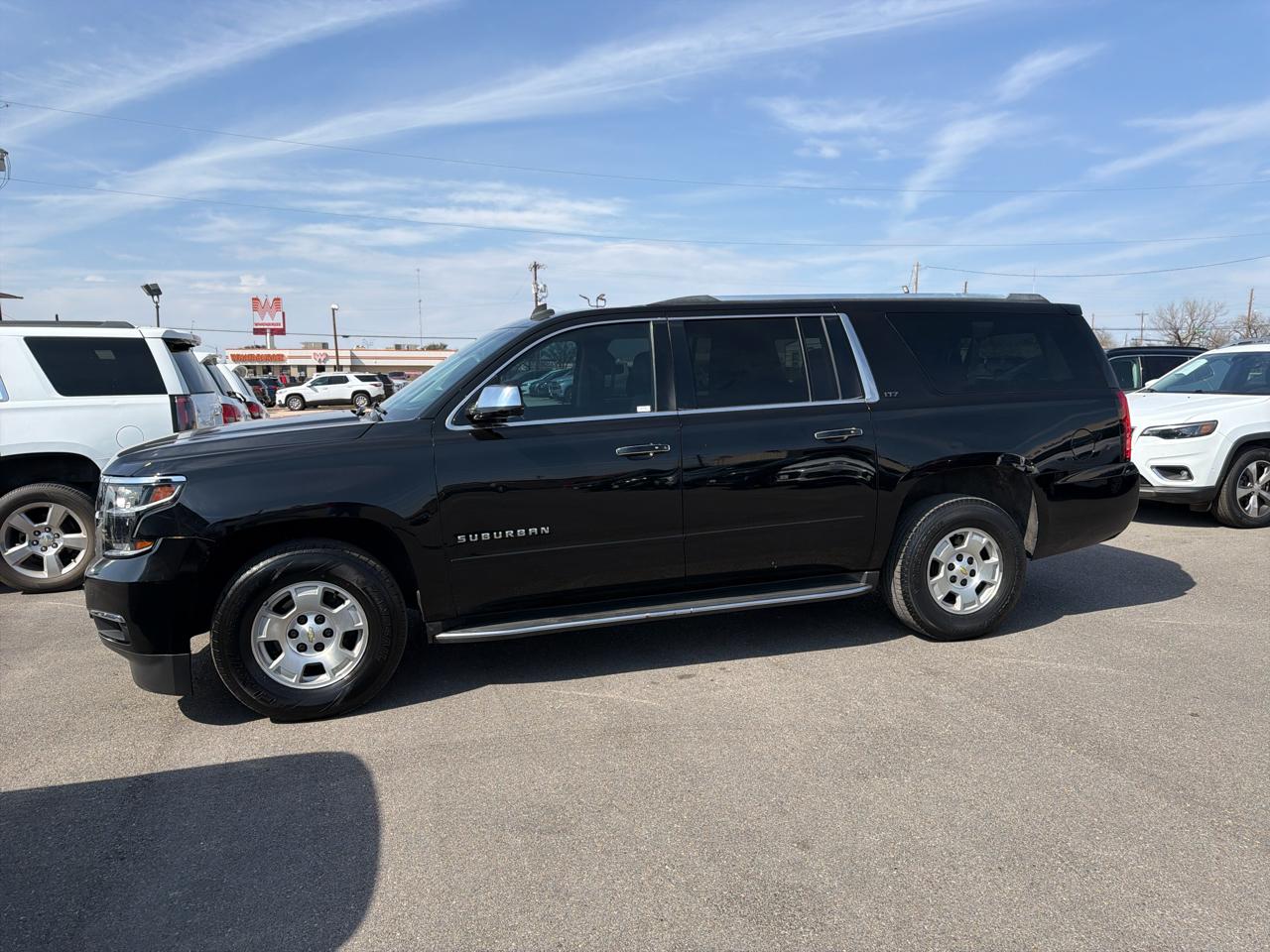 Chevrolet Suburban  2015