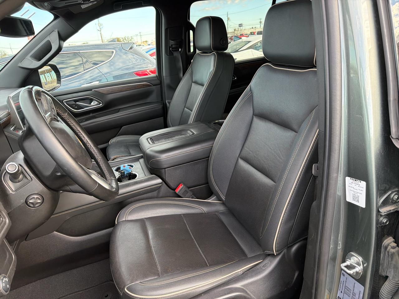 Chevrolet Suburban  2023