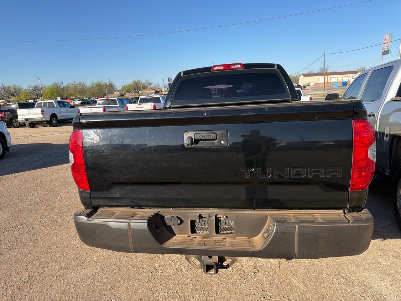 Toyota Tundra 2WD  2018