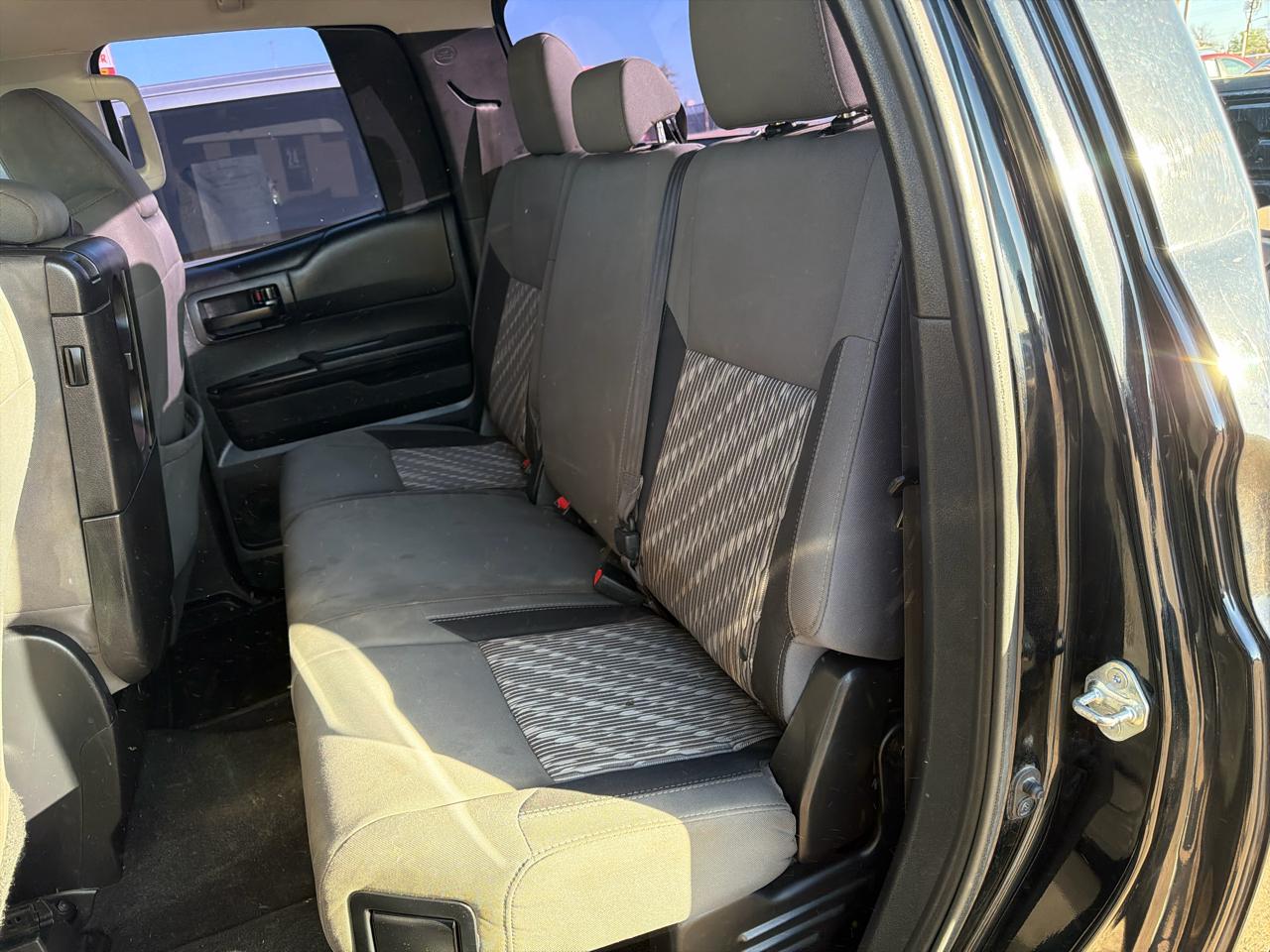 Toyota Tundra 2WD  2018