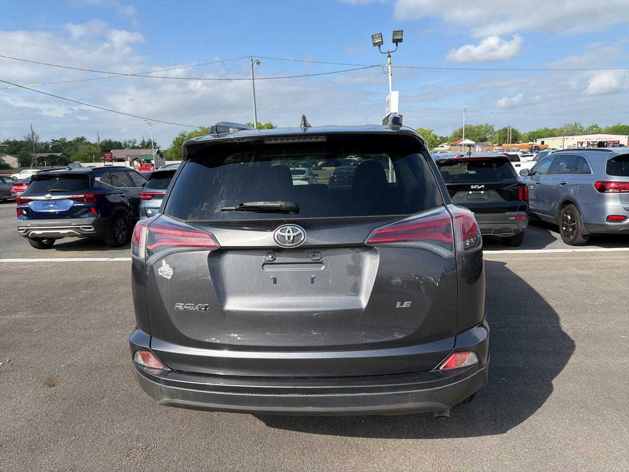 Toyota RAV4  2017