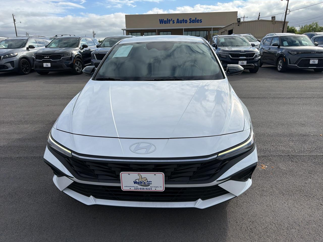 2025 Hyundai Elantra SEL
