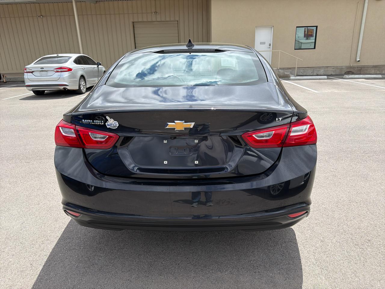 Chevrolet Malibu  2023