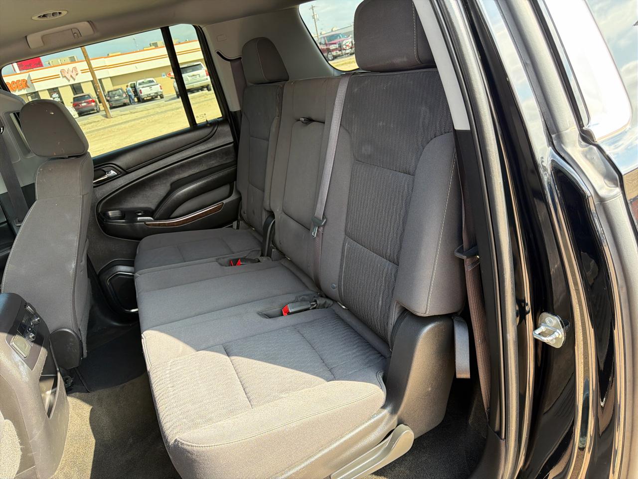 Chevrolet Suburban  2017