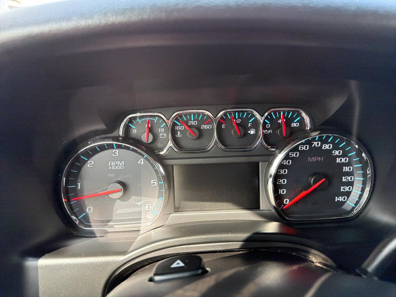 Chevrolet Suburban  2017