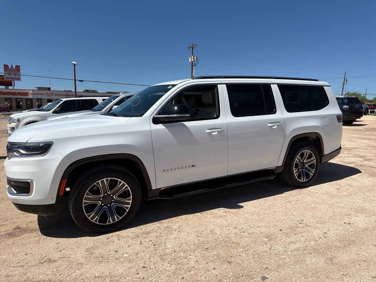 Jeep Wagoneer L  2023