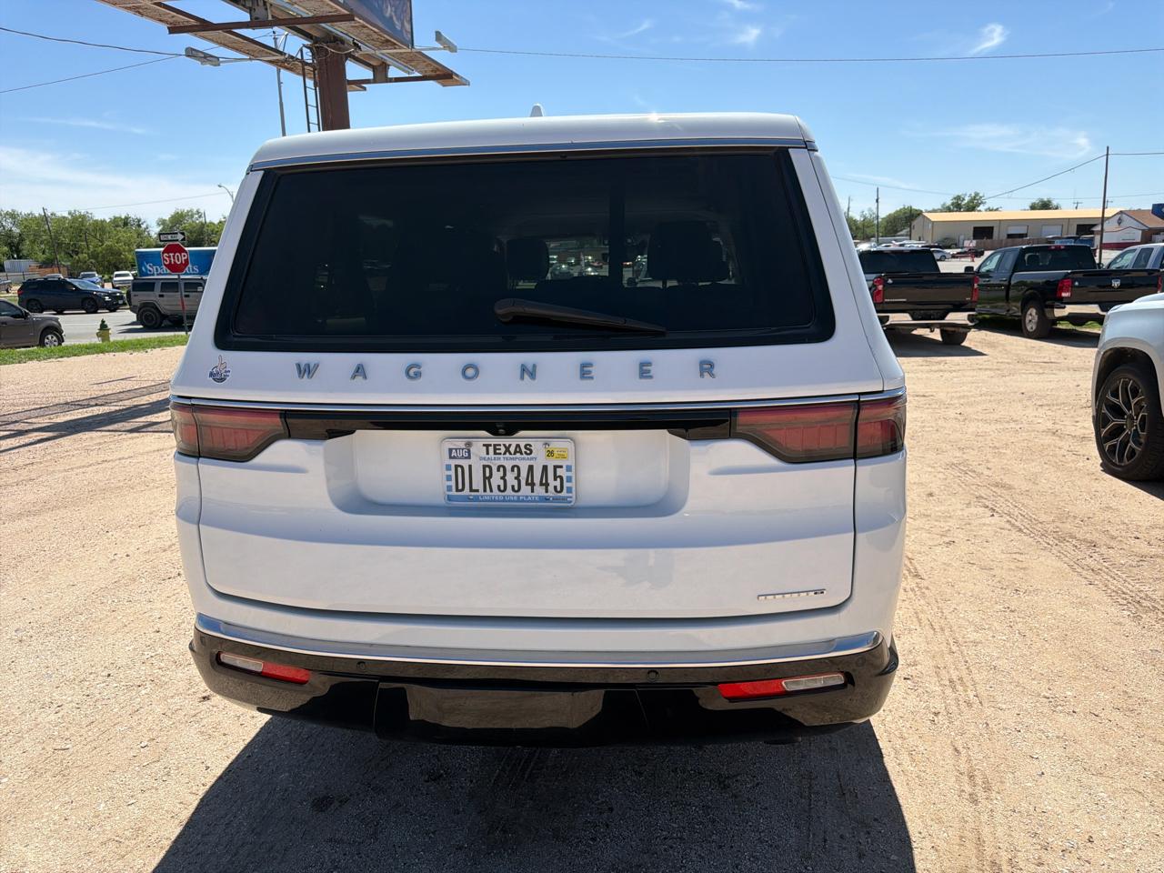 Jeep Wagoneer L  2023