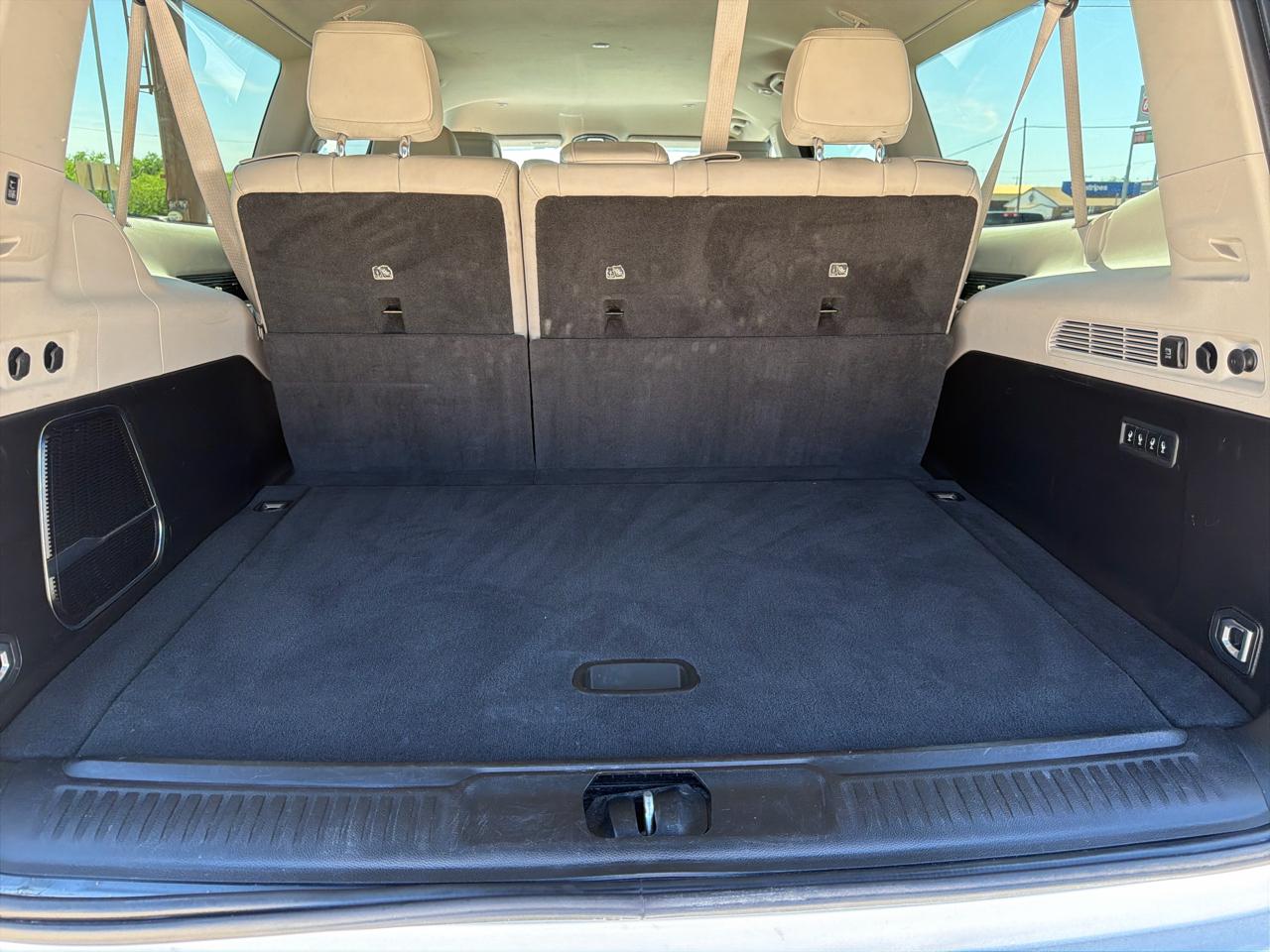 Jeep Wagoneer L  2023