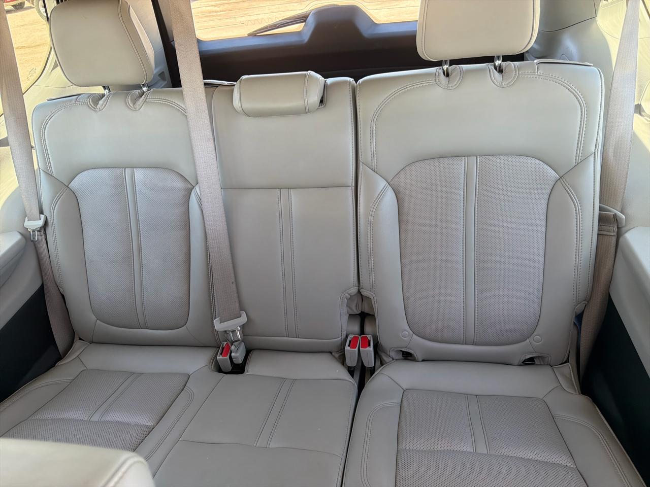 Jeep Wagoneer L  2023