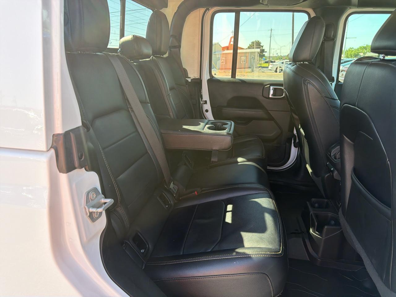 Jeep Gladiator  2021
