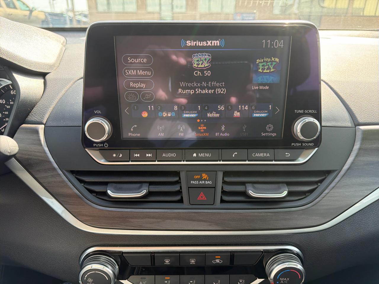 Nissan Altima  2025