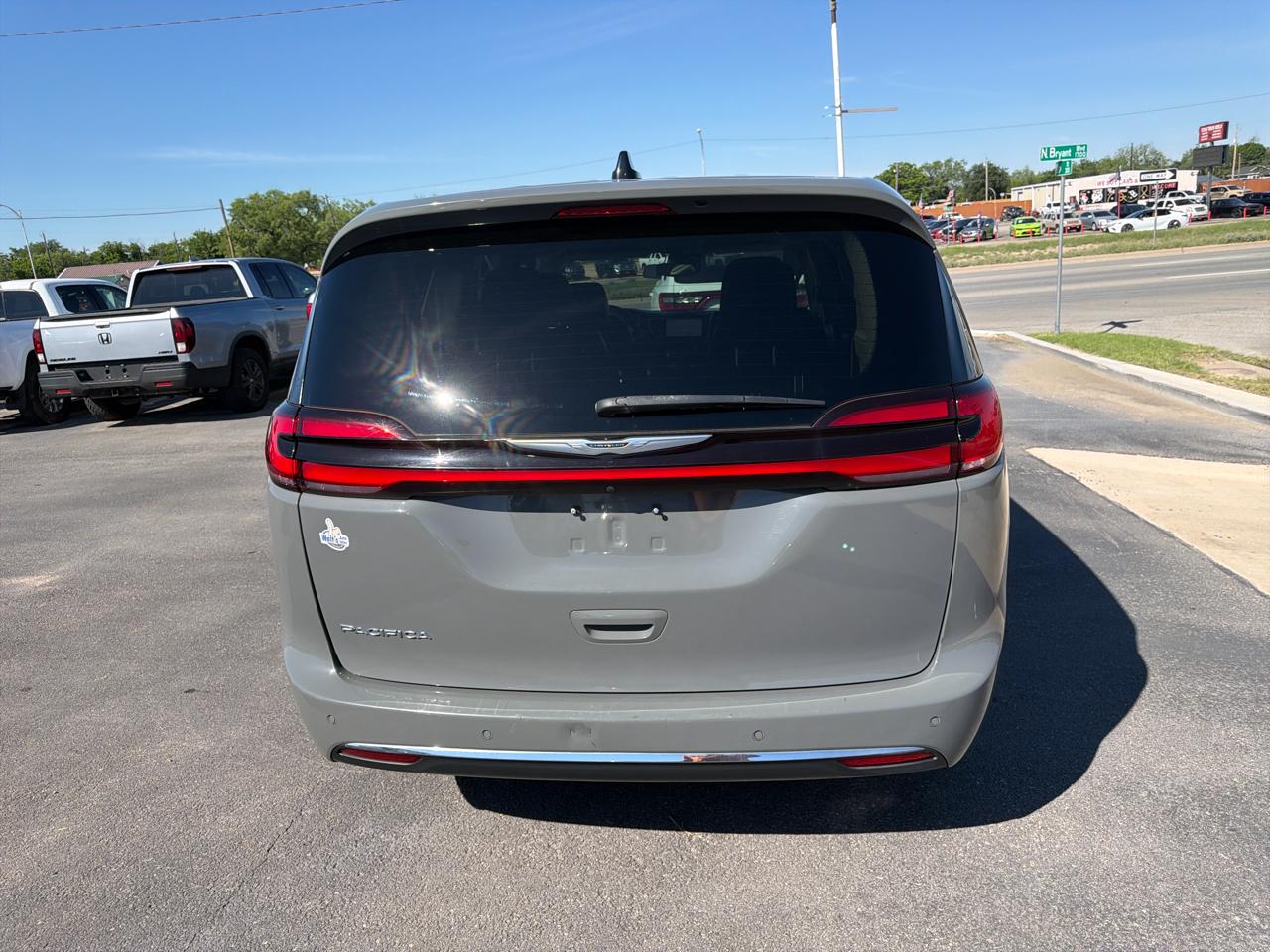 Chrysler Pacifica  2023