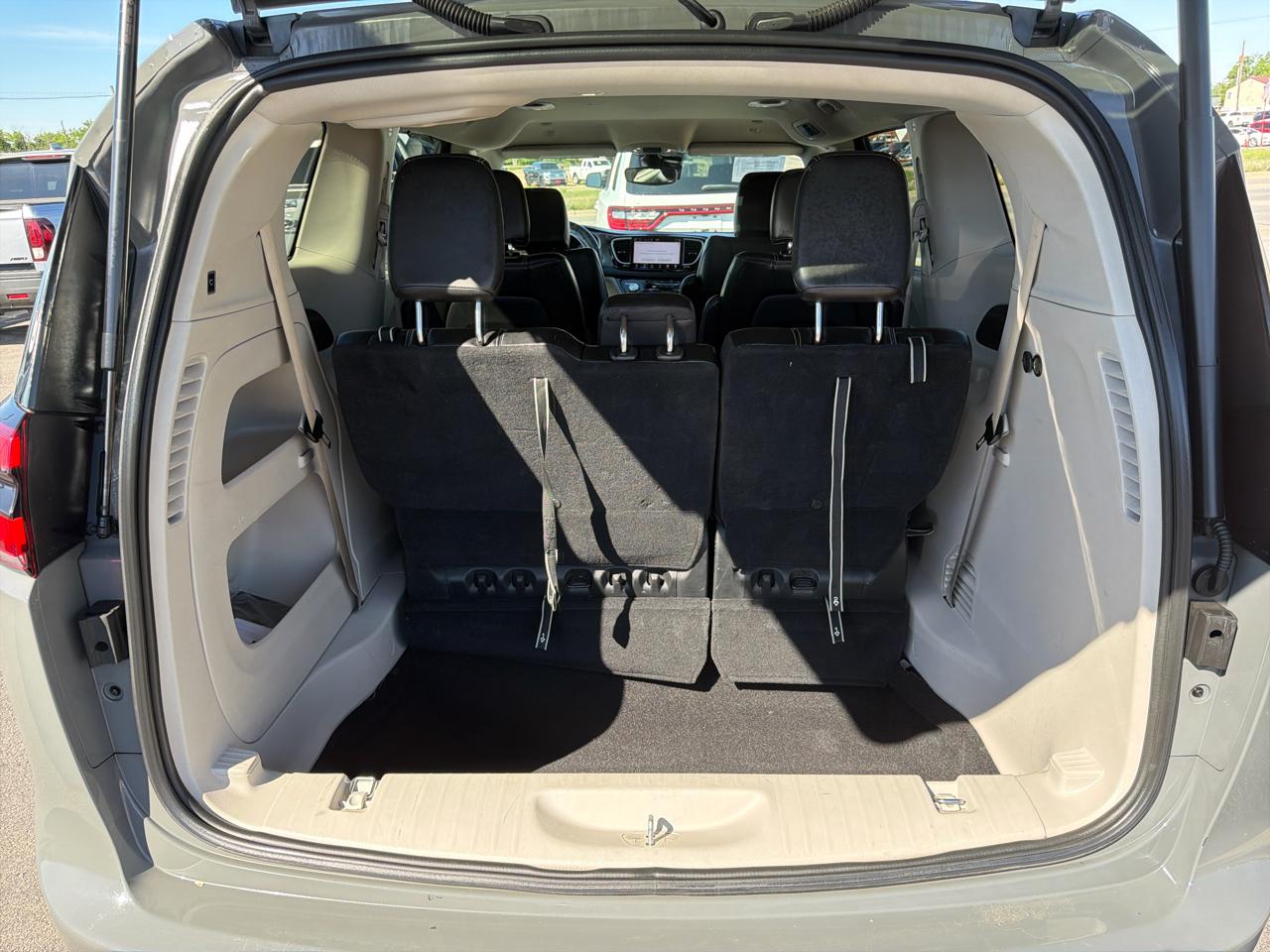 Chrysler Pacifica  2023