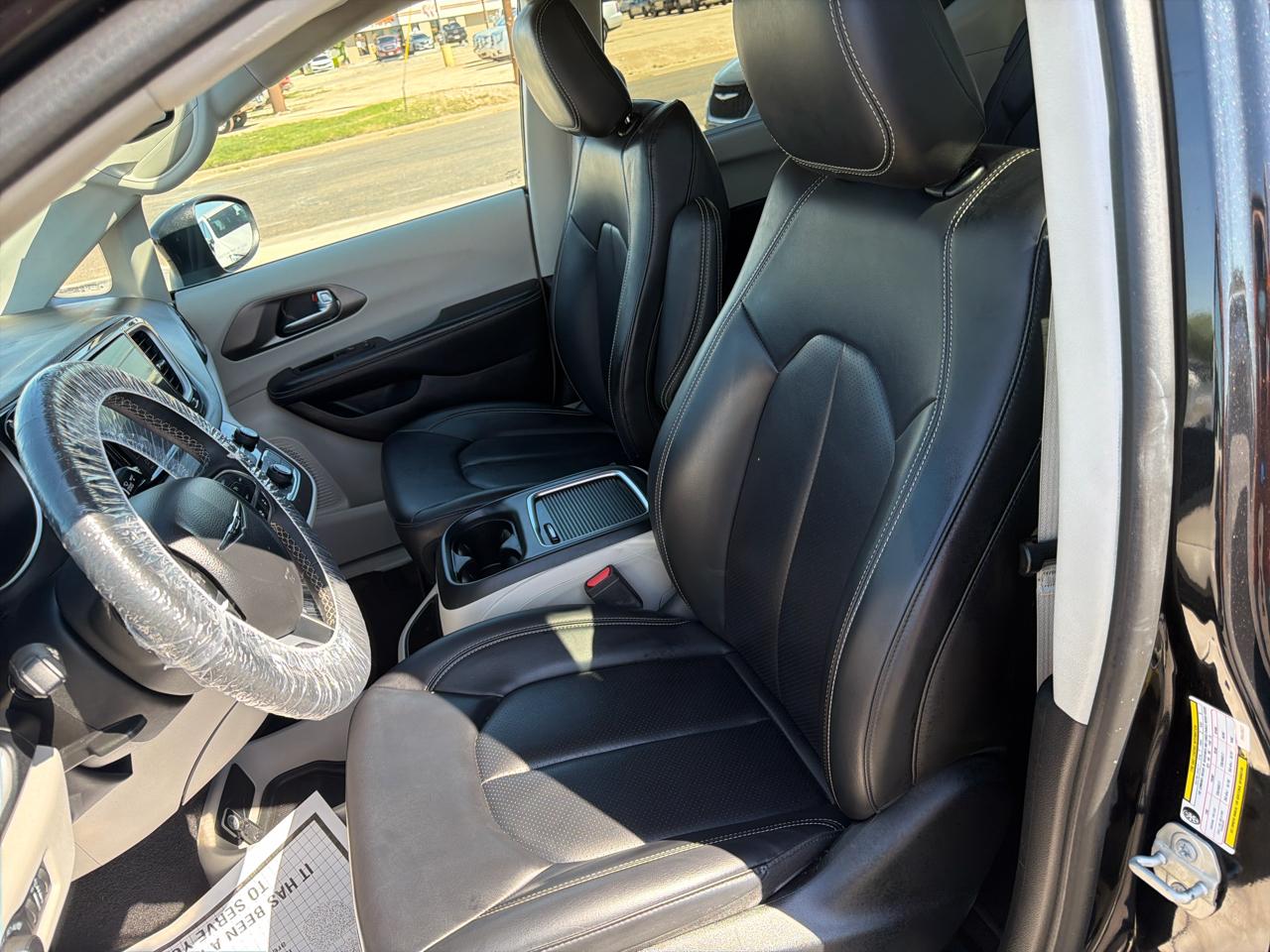 Chrysler Pacifica  2023