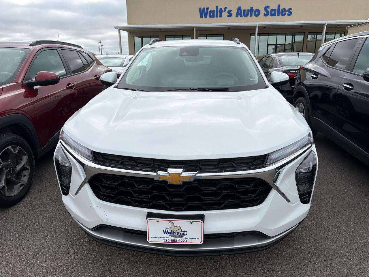 2025 Chevrolet Trax FWD LT