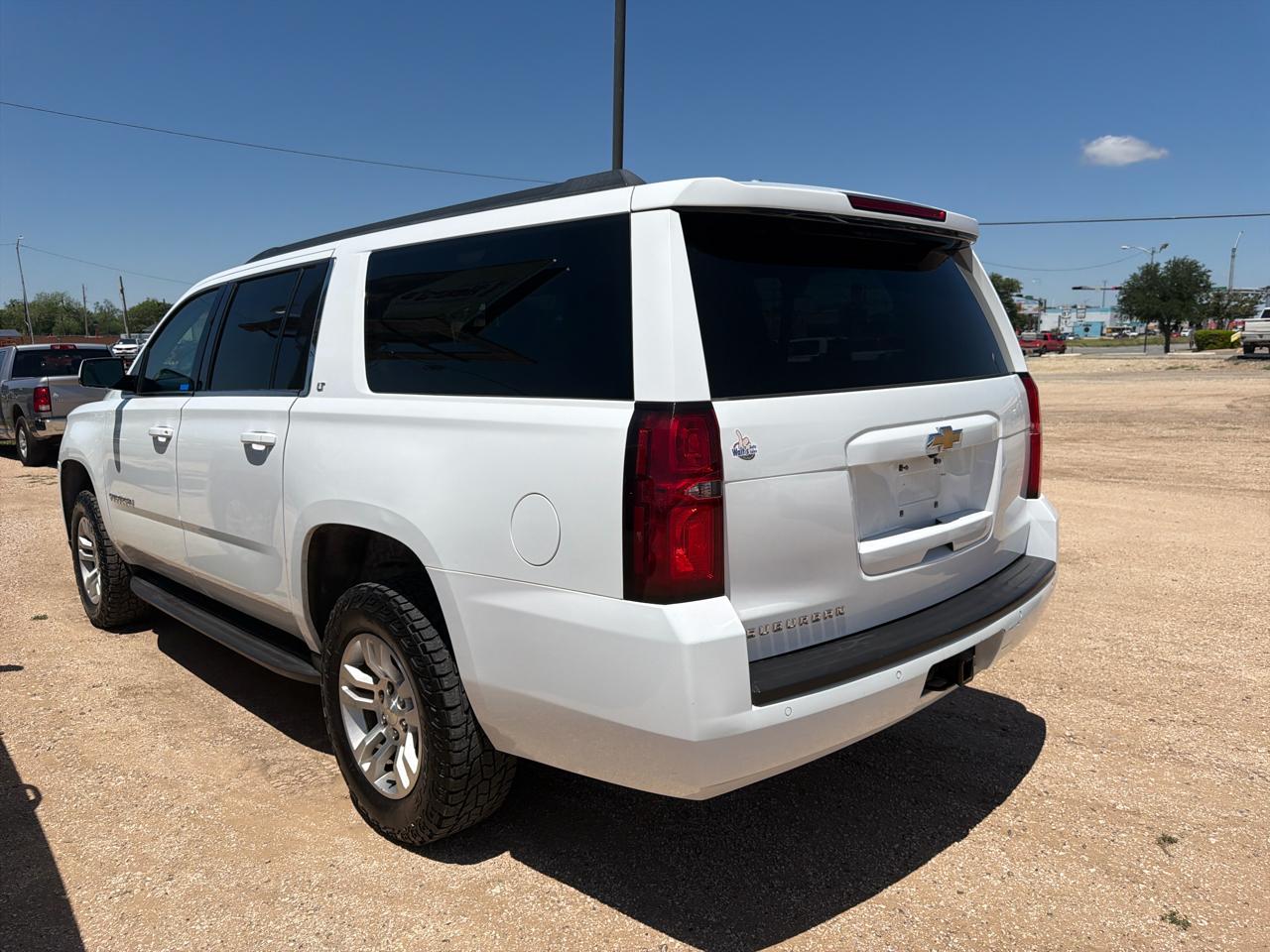 Chevrolet Suburban  2018