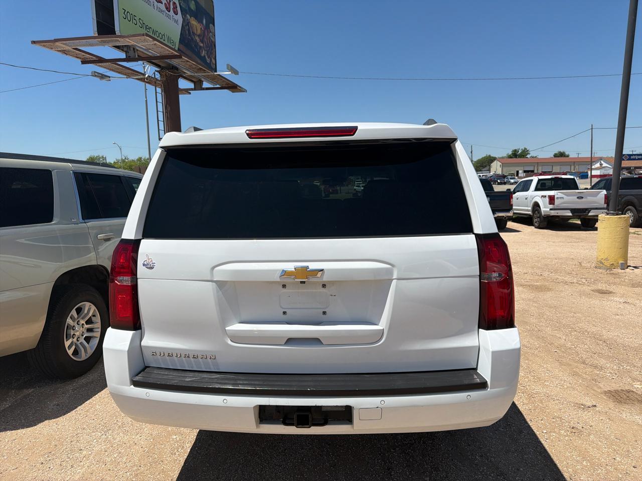 Chevrolet Suburban  2018