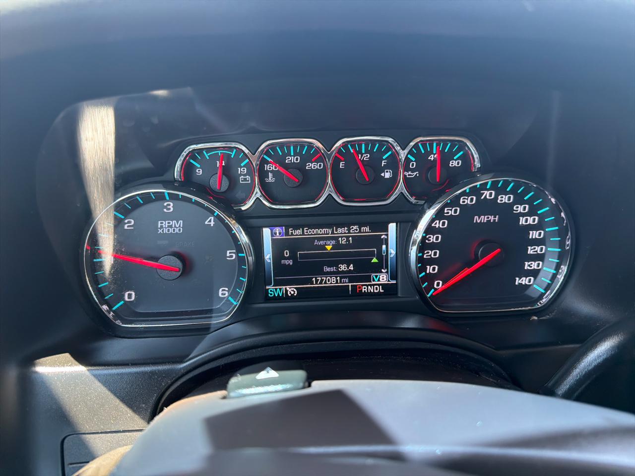 Chevrolet Suburban  2018