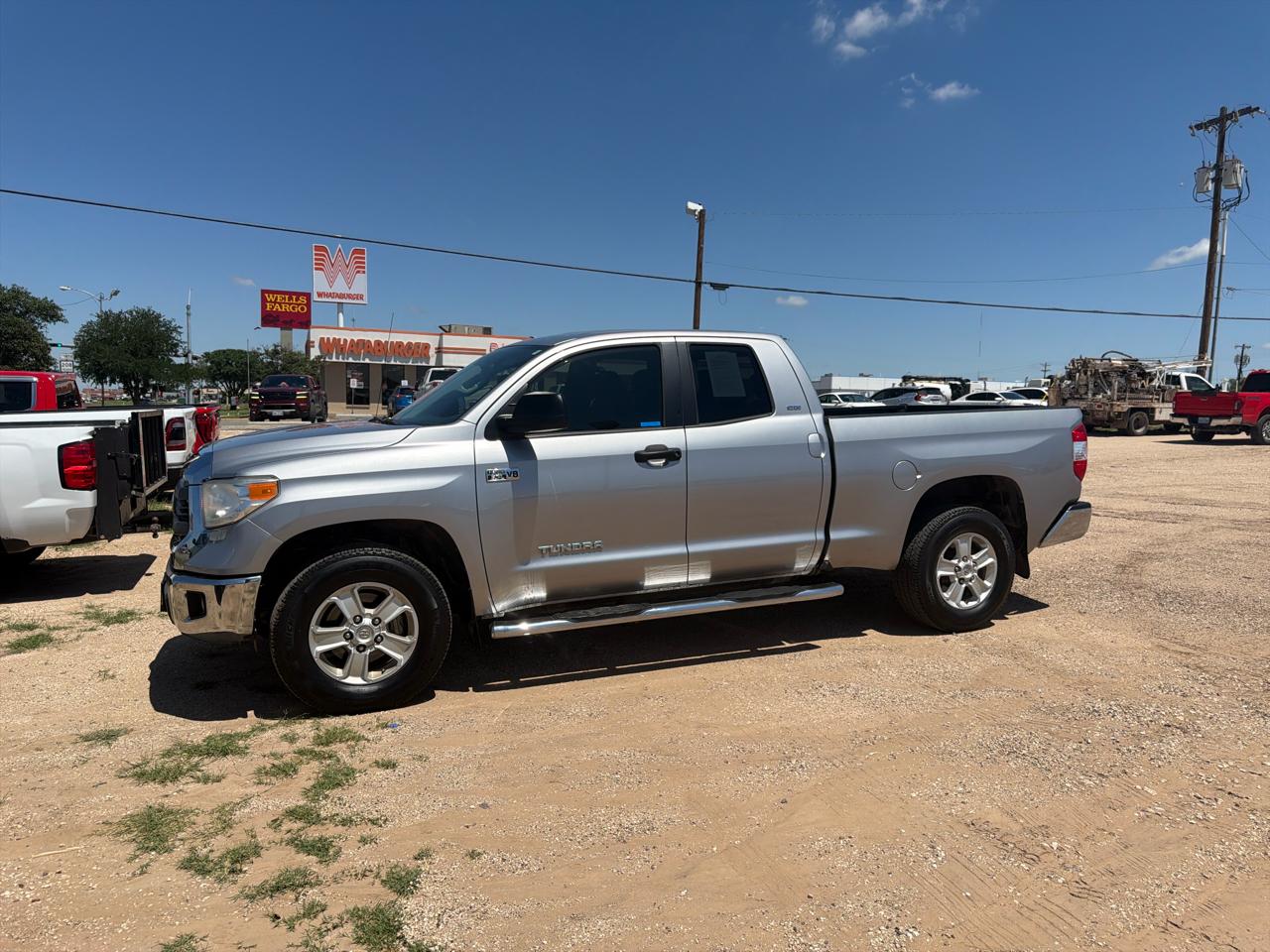 Toyota Tundra 4WD Truck  2015