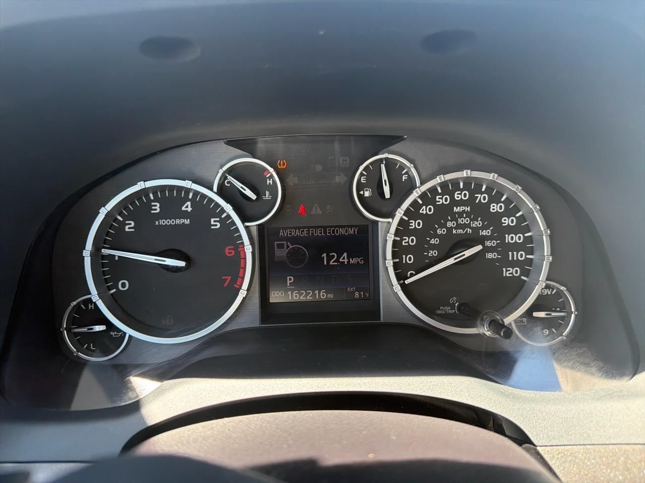 Toyota Tundra 4WD Truck  2015