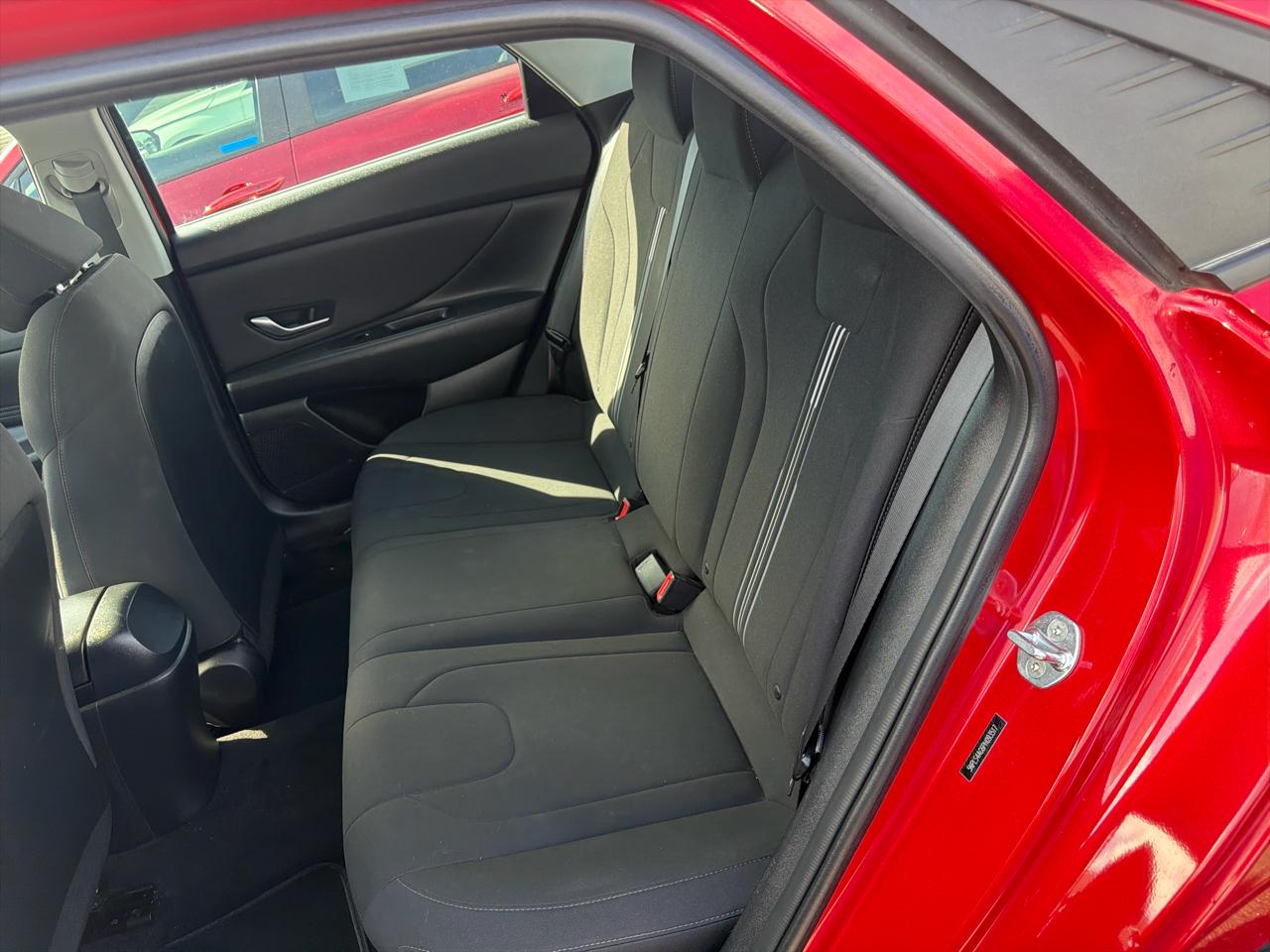 Hyundai Elantra  2023