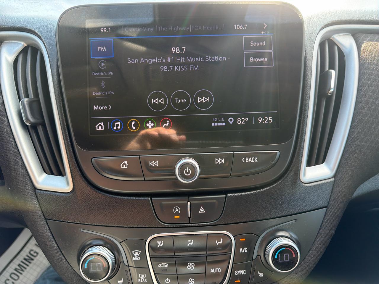 Chevrolet Malibu  2023