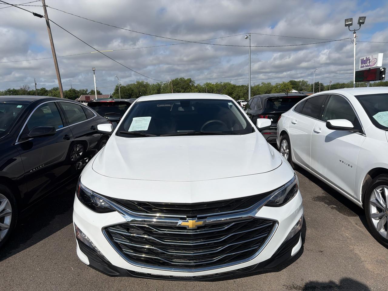 2022 Chevrolet Malibu FWD LT