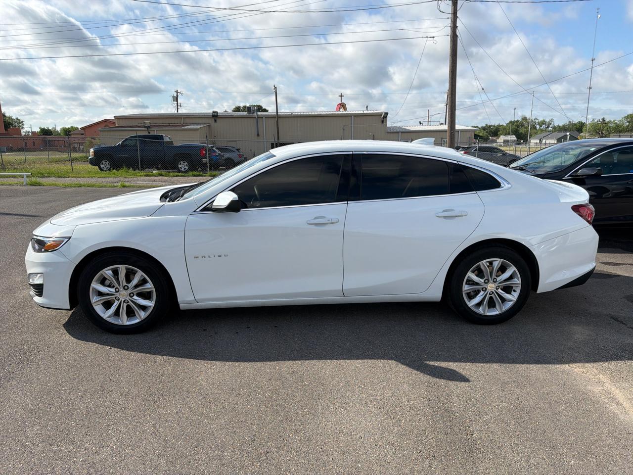 Chevrolet Malibu  2022