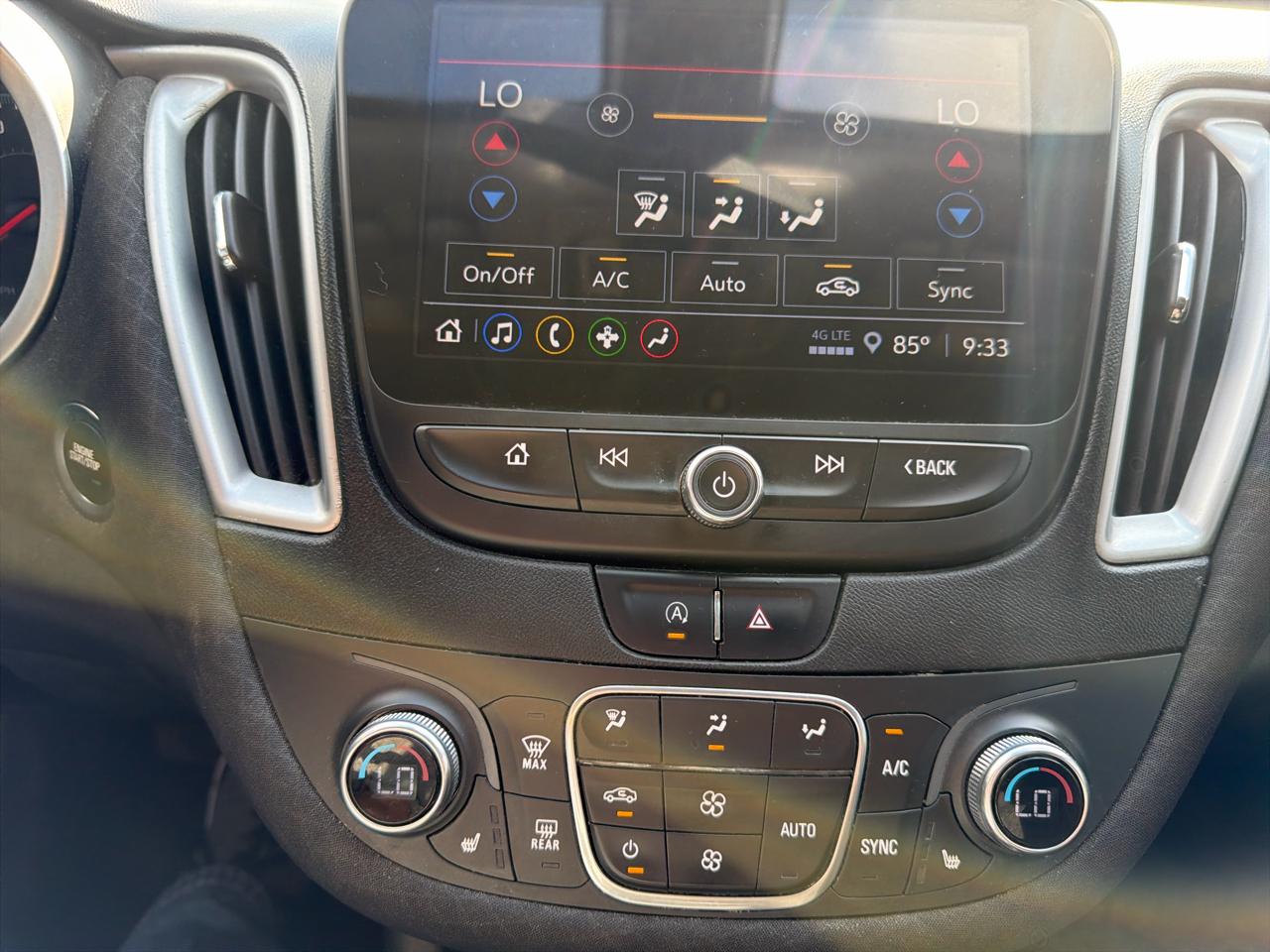 Chevrolet Malibu  2022