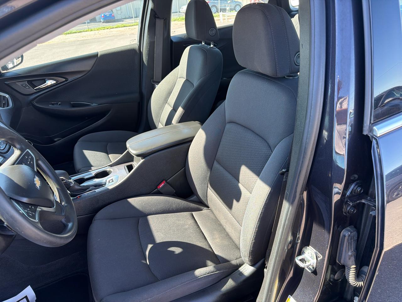 Chevrolet Malibu  2023