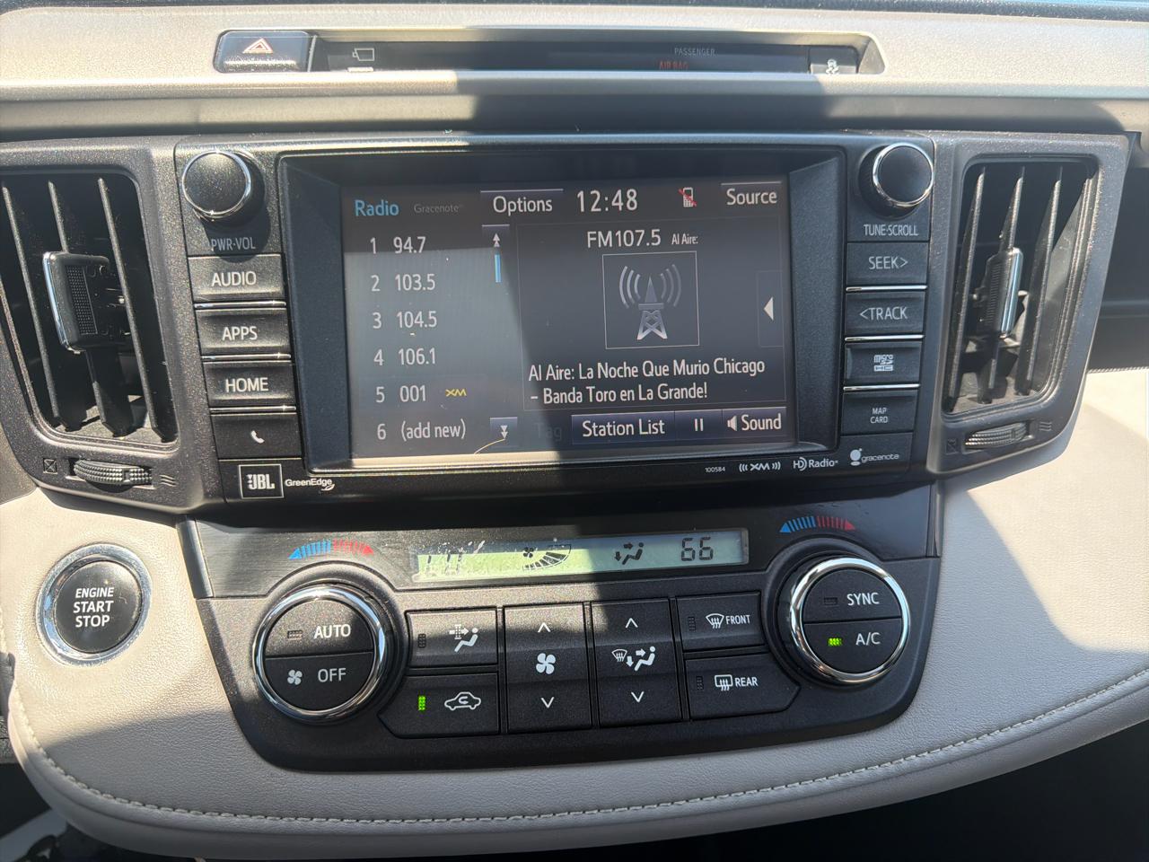 Toyota RAV4  2016