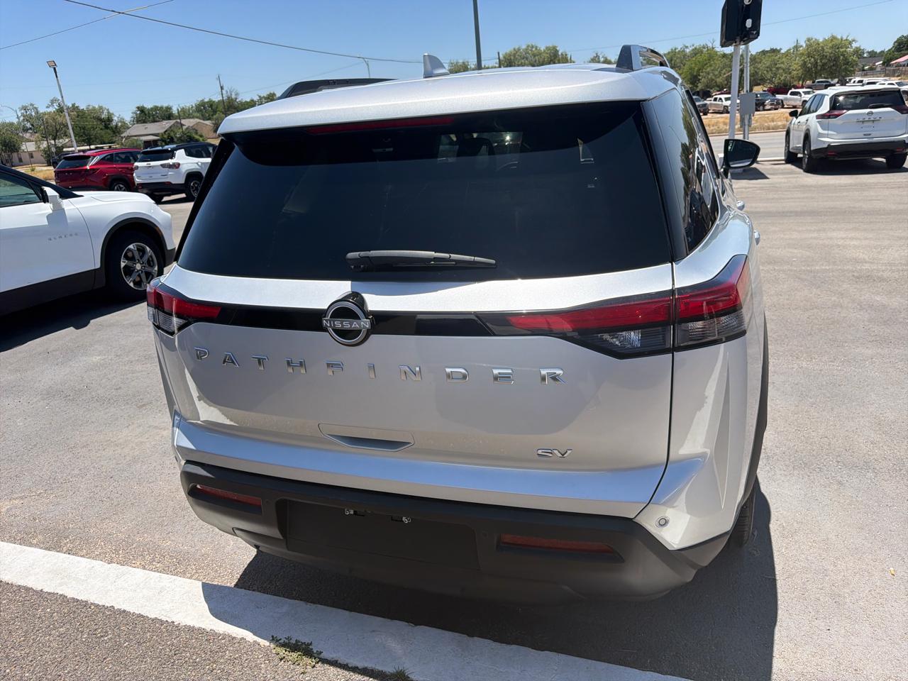 Nissan Pathfinder  2024