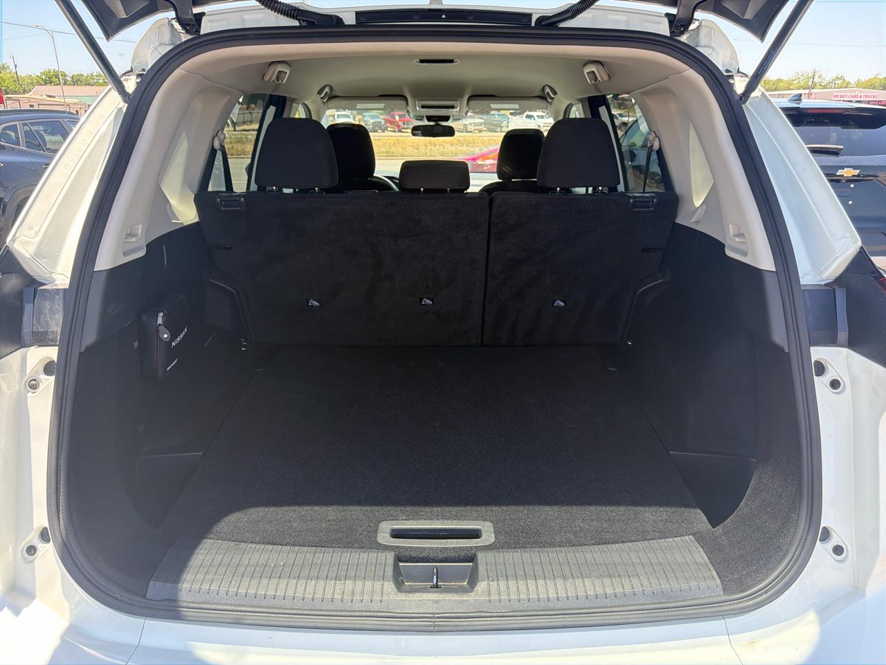 Nissan Rogue  2024