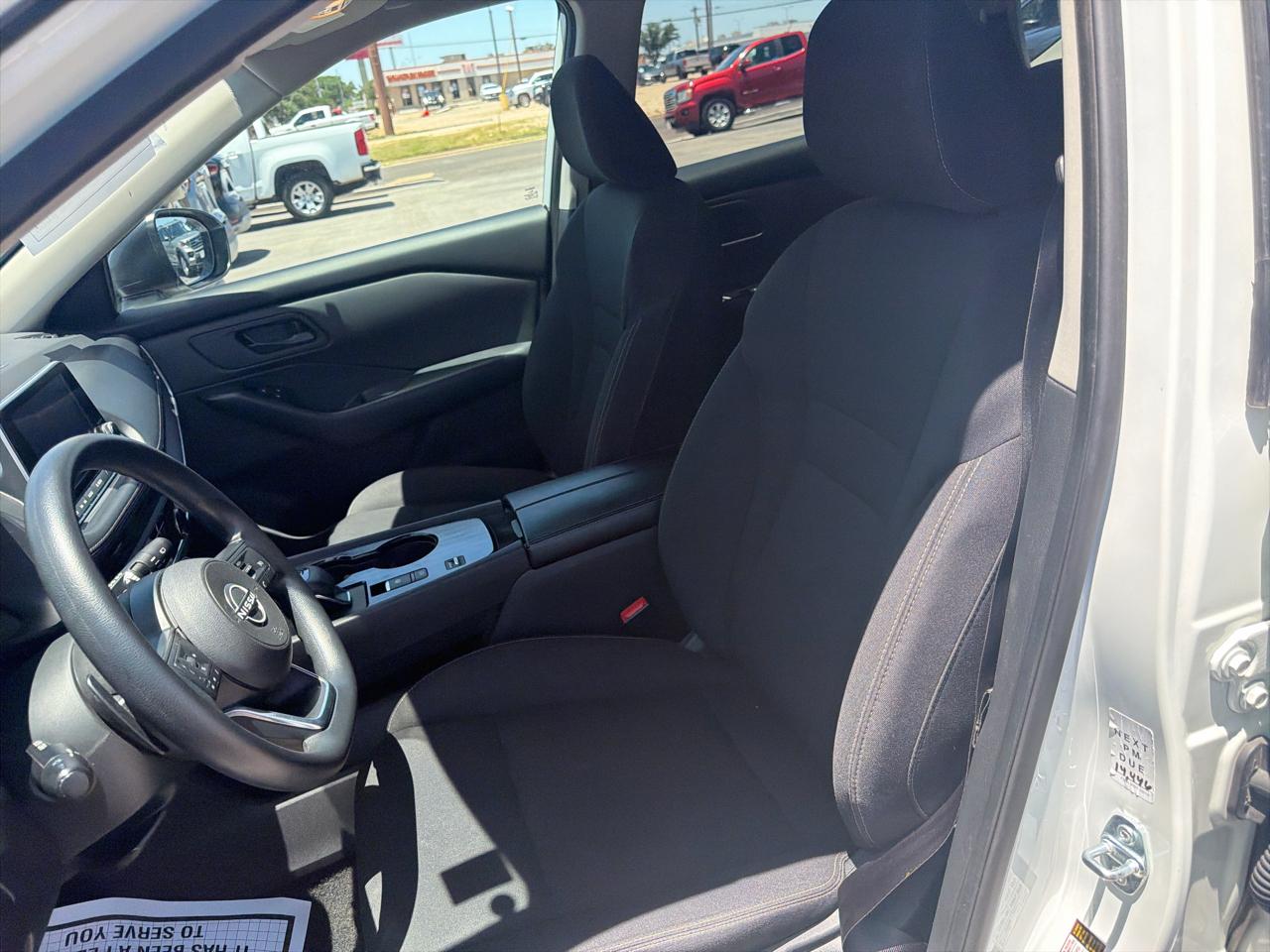 Nissan Rogue  2024