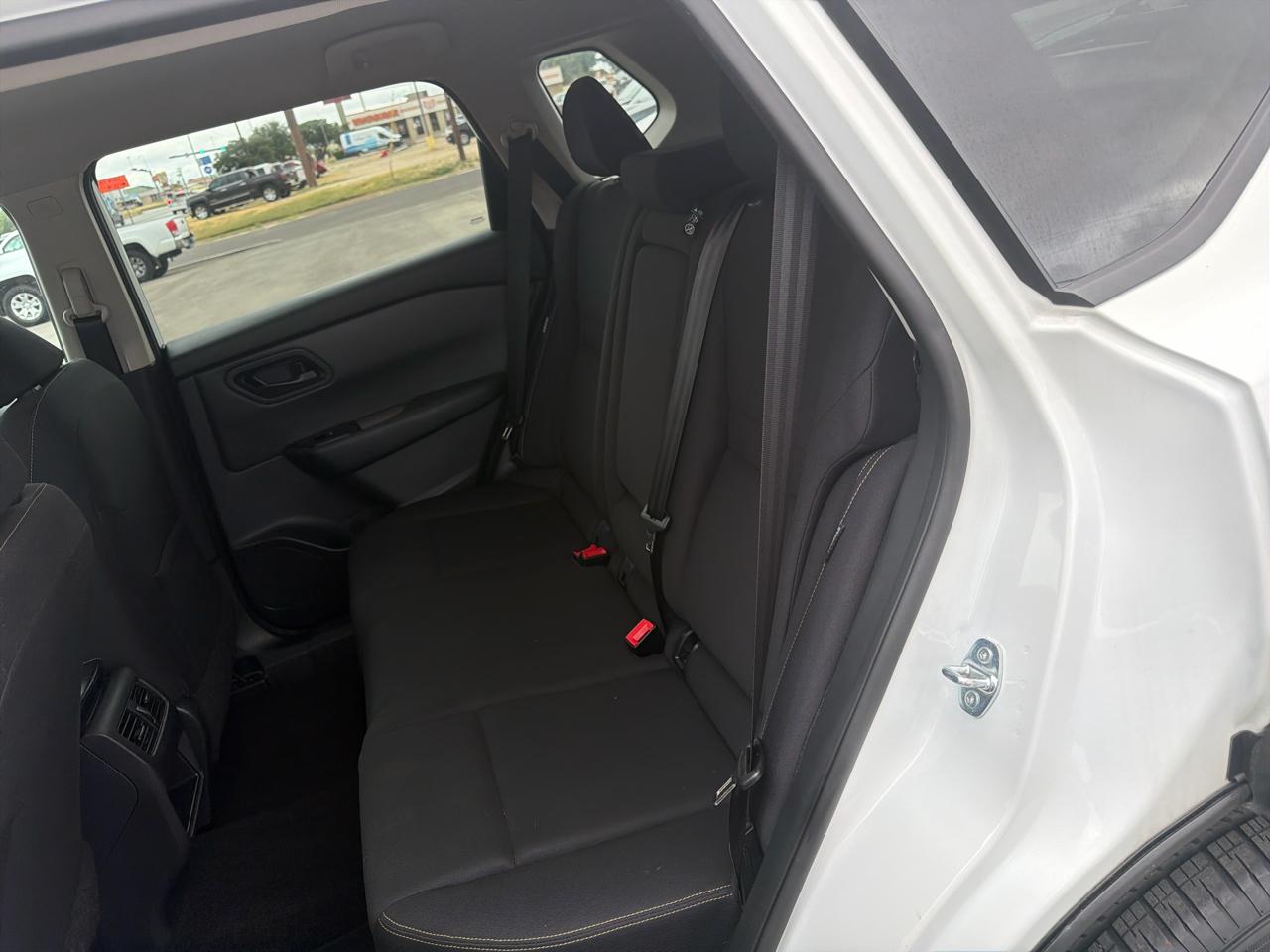 Nissan Rogue  2024