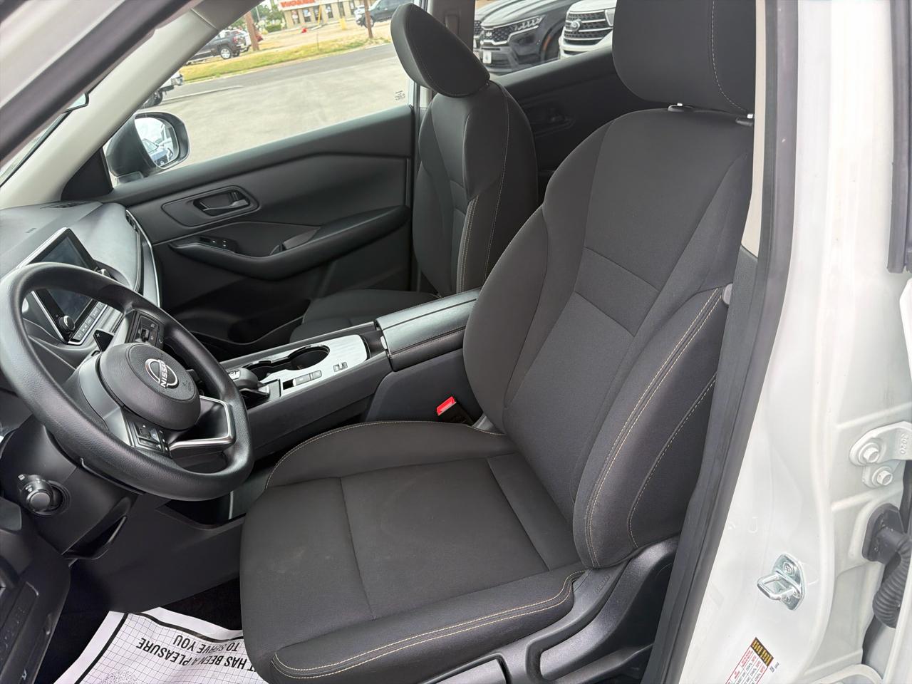 Nissan Rogue  2024
