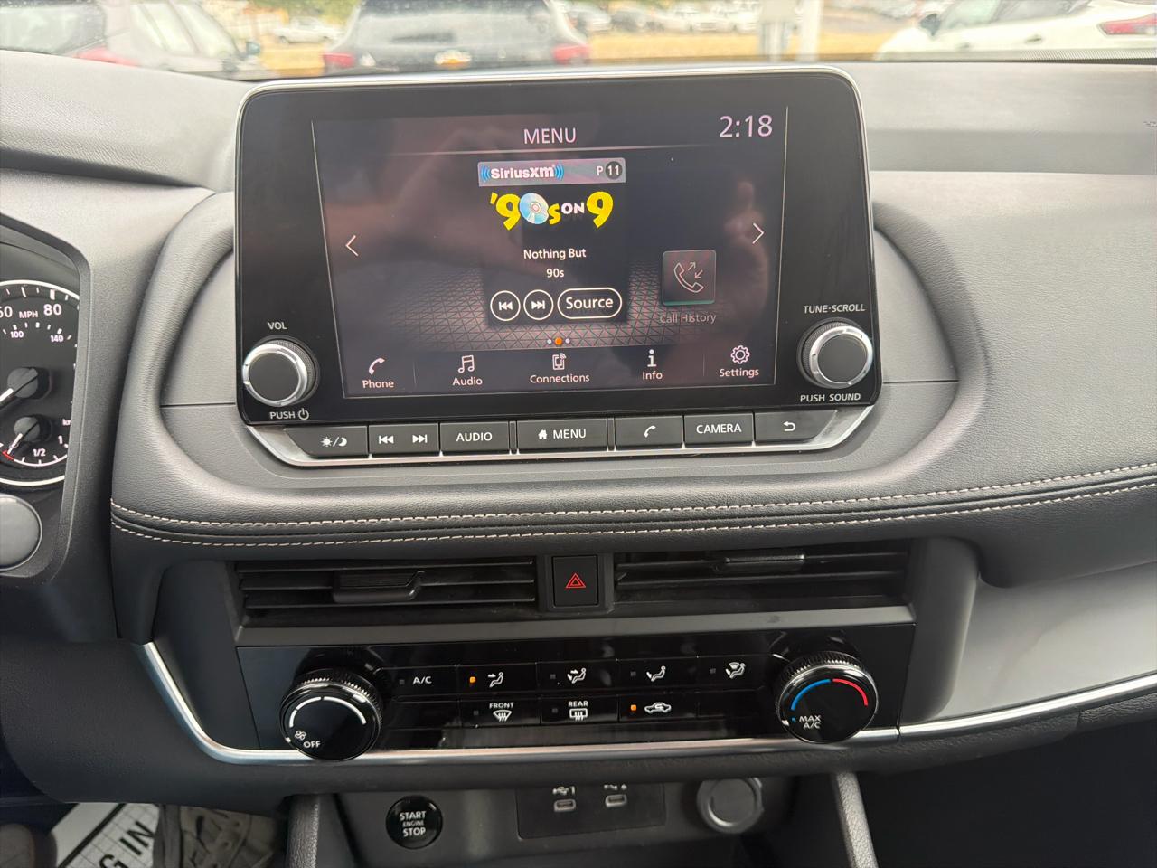 Nissan Rogue  2024