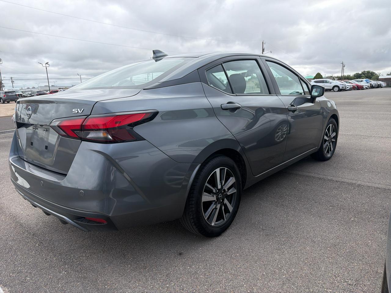 Nissan Versa  2024