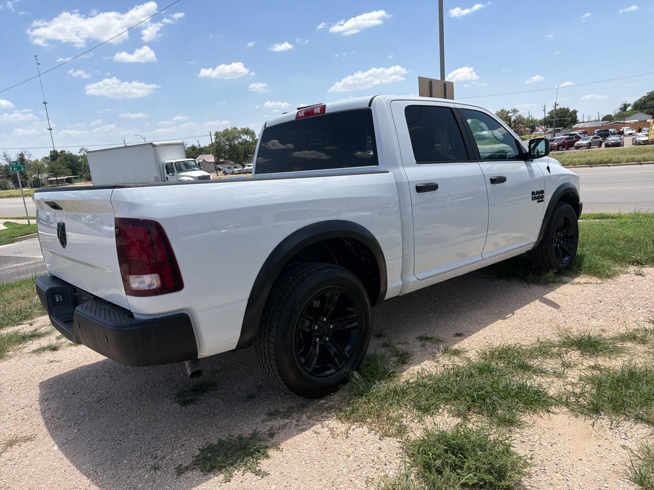 RAM 1500 Classic  2024