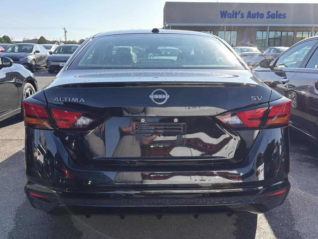 Nissan Altima  2024