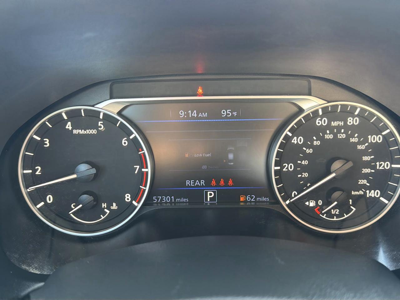 Nissan Altima  2024