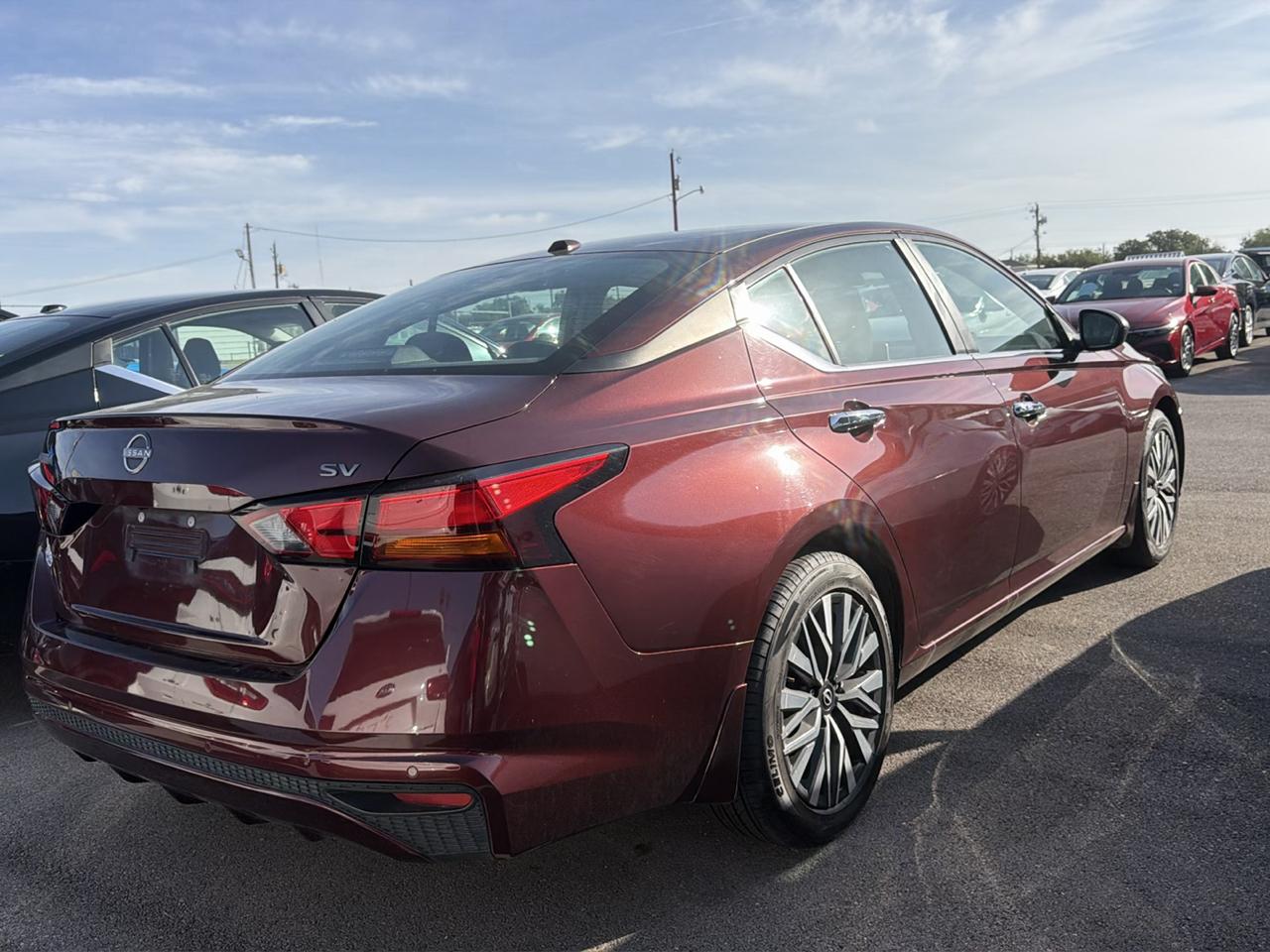 Nissan Altima  2024