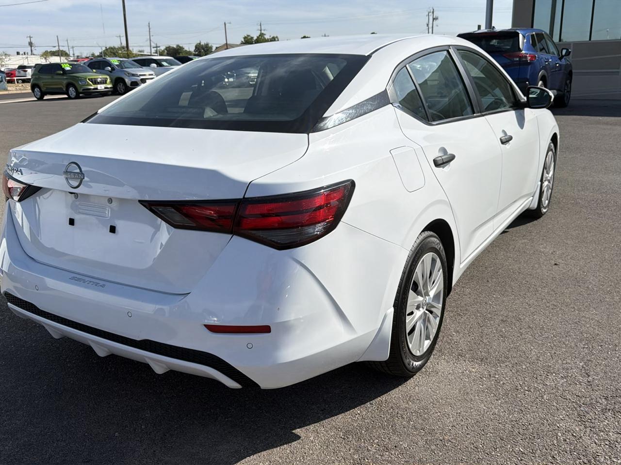 Nissan Sentra  2024