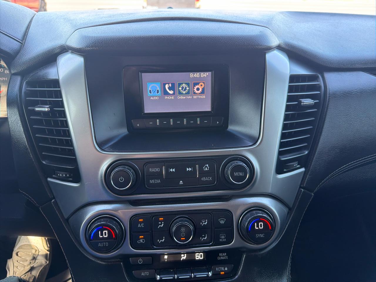 Chevrolet Tahoe  2015