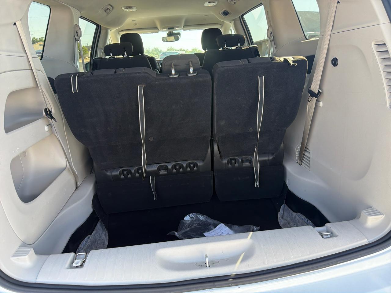 Chrysler Voyager  2023