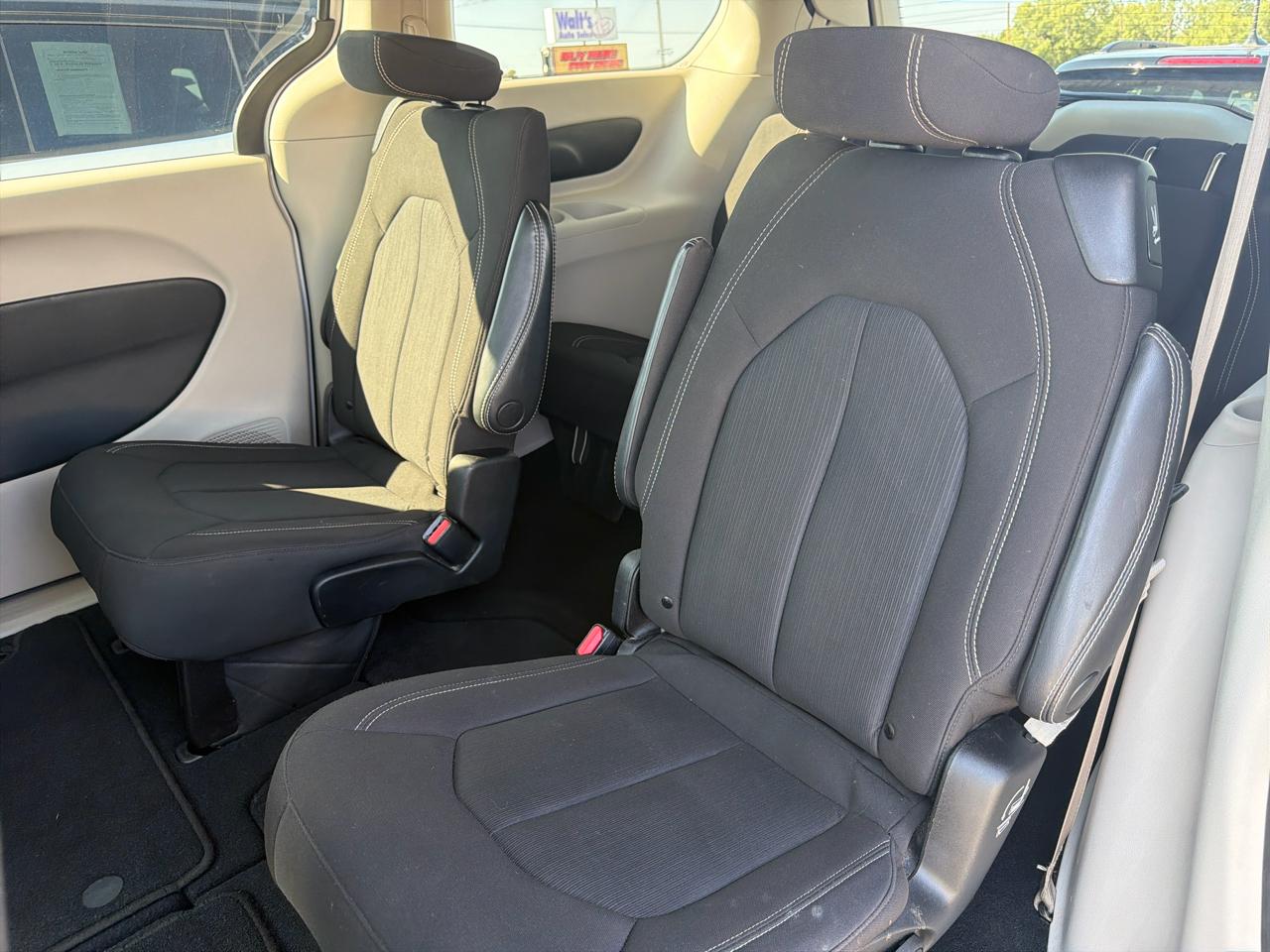 Chrysler Voyager  2023