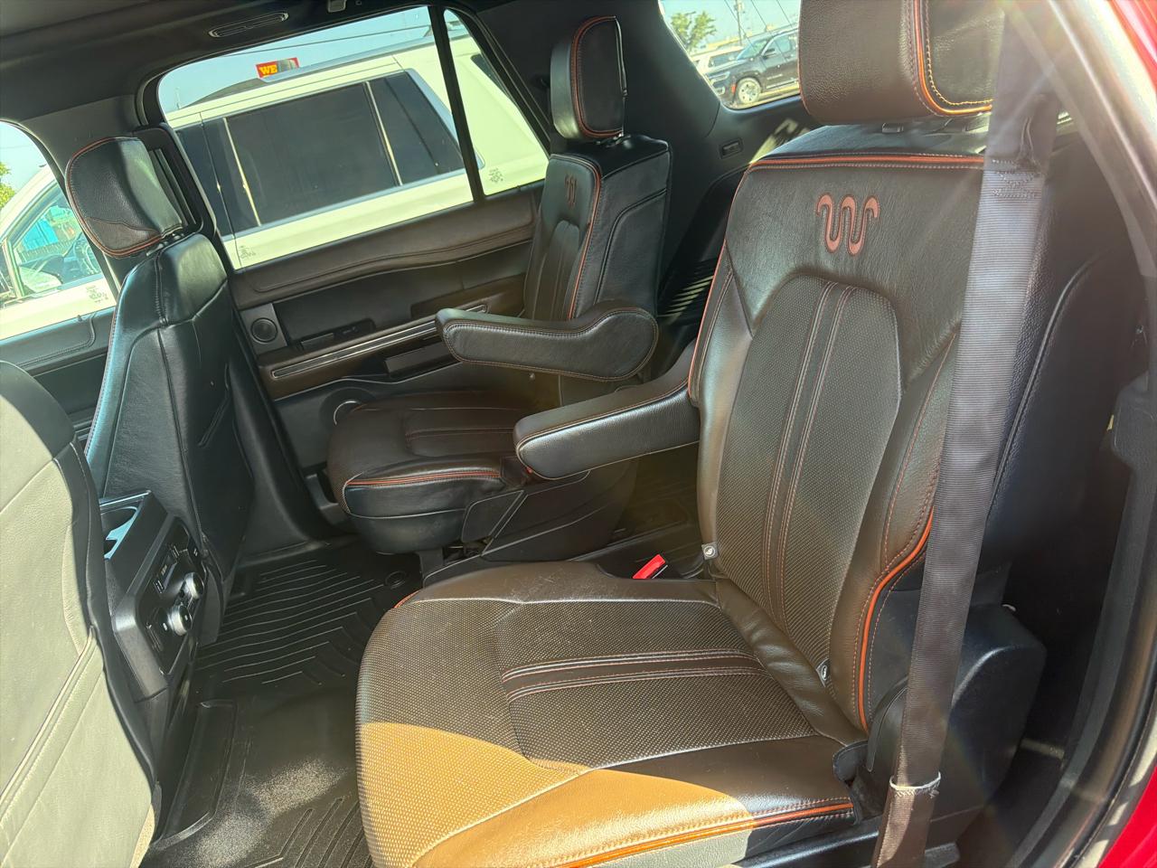 Ford Expedition  2020