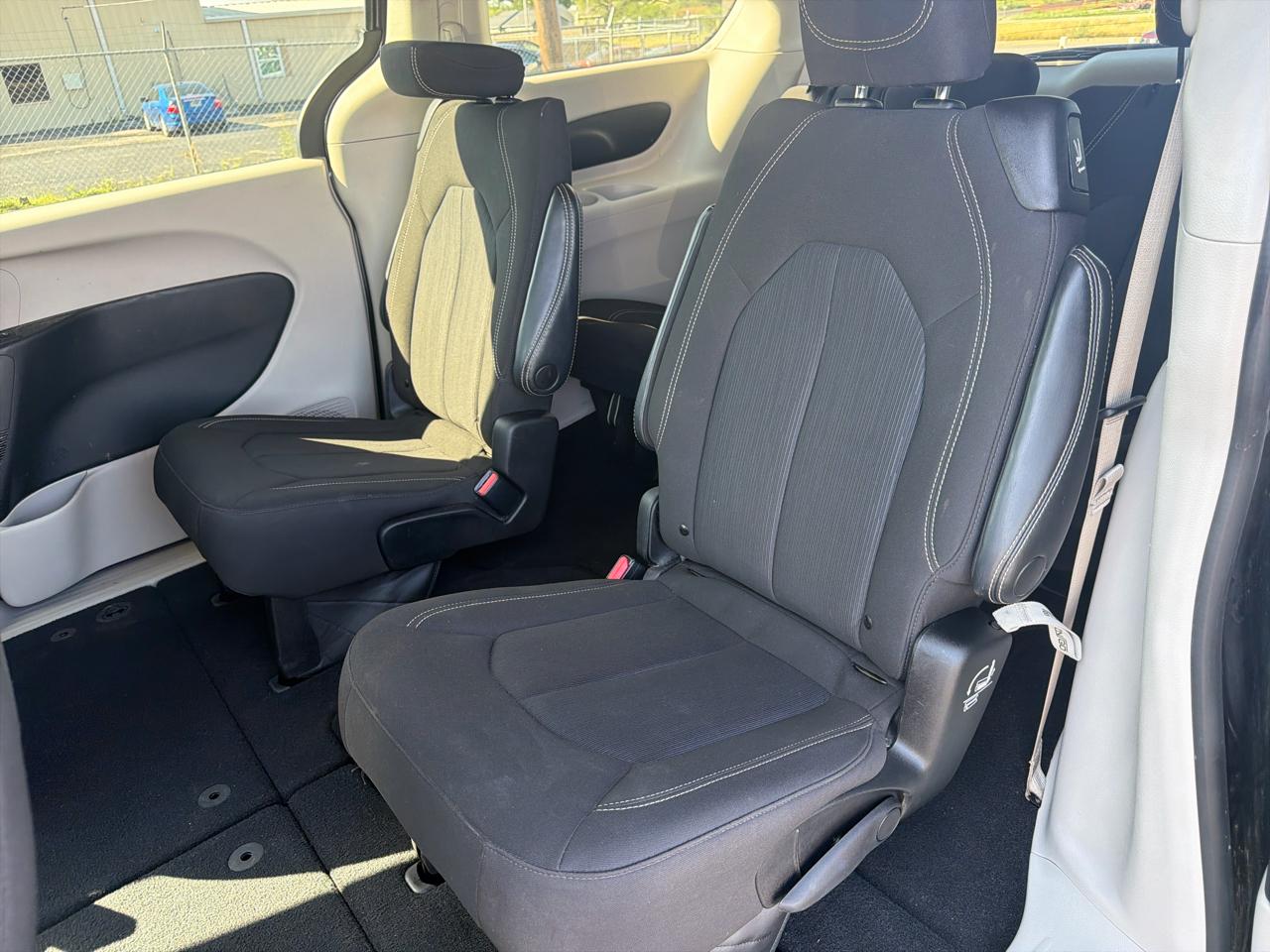 Chrysler Voyager  2023