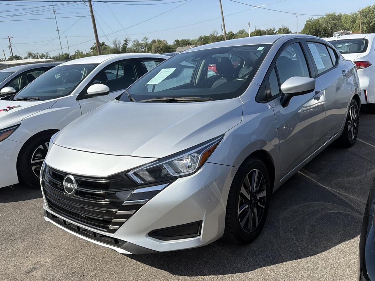 Nissan Versa  2024